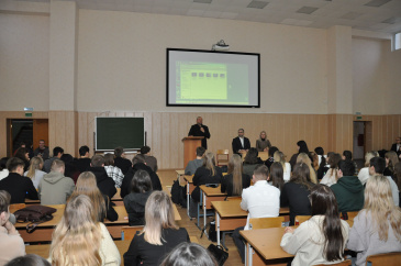 Более 6 100 студентов и школьников Твери приняли участие в мероприятиях  по антинаркотической безопасности в 2025 году