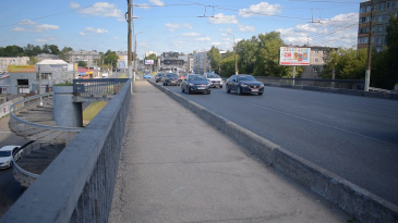 В Твери со 2 апреля будет ограничено движение транспорта на Волоколамском путепроводе