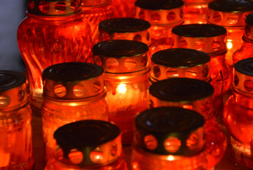 В Твери прошла молодежная акция «Свеча памяти»