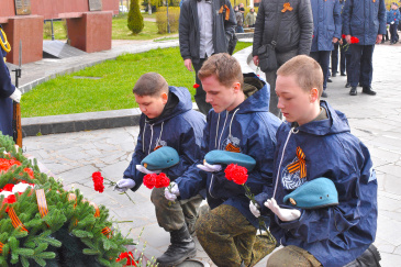 В Твери стартовала акция «Георгиевская ленточка» 