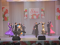 Женщины Твери принимают поздравления с 8 марта