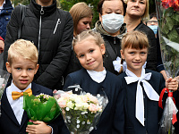 В тверских школах прошли торжественные линейки