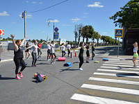 Набережная Степана Разина будет пешеходной зоной  по выходным до конца лета 