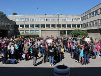       В День защиты детей тверские школьники отправились в оздоровительные лагеря