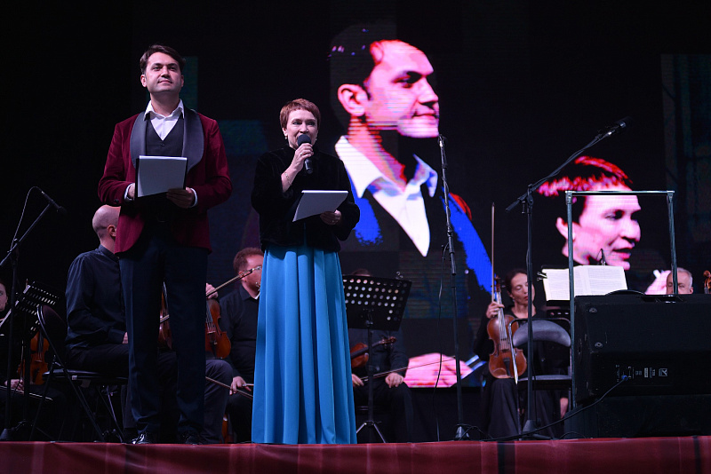 В Твери на площади Славы состоялся концерт классической музыки