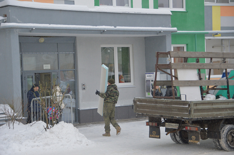 В домах на улице Оснабрюкской продолжается ремонт