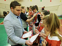 Награждение по итогам соревнований в рамках Чемпионата Школьной баскетбольной лиги «КЭС-БАСКЕТ» девушки