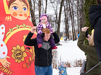 В Твери проходят Масленичные гуляния
