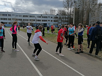 В заволжском районе проведена традиционная легкоатлетическая эстафета памяти Героя Советского Союза Павла Кайкова
