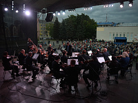 В Твери на площади Славы состоялся концерт классической музыки