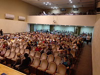            17 декабря 2019 года на сцене ДК «Металлист» состоялось праздничное мероприятие, посвященное встречи Нового 2020 года для актива ТОС Заволжского района в городе Твери.