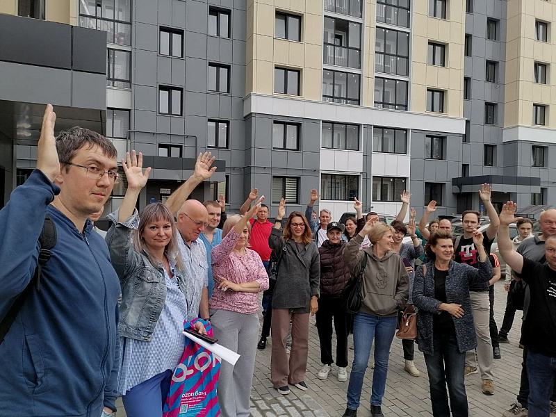 22.07.2025 состоялось собрание жителей  дом 4 по улице Академическая по выбору проекта и принятии решения по участию в программе «Инициативный проект»