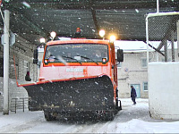 В Твери продолжается работа по уборке и вывозу снега