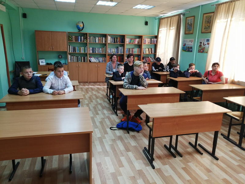 Проведена экскурсия для учащихся МБОУ СОШ №27 в Центр временного содержания несовершеннолетних правонарушителей 