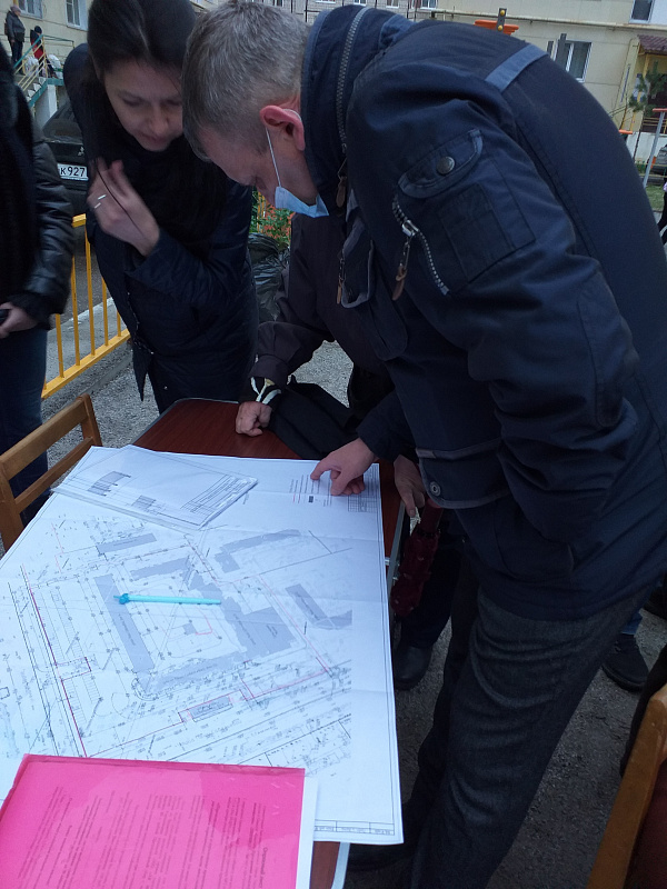 28 апреля 2021 года  в Заволжском районе города Твери состоялось общее  собрание  жителей, планирующих участвовать в Программе поддержки местных инициатив в 2022 году