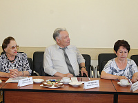 Глава Твери Алексей Огоньков встретился с ветеранами  муниципальной службы