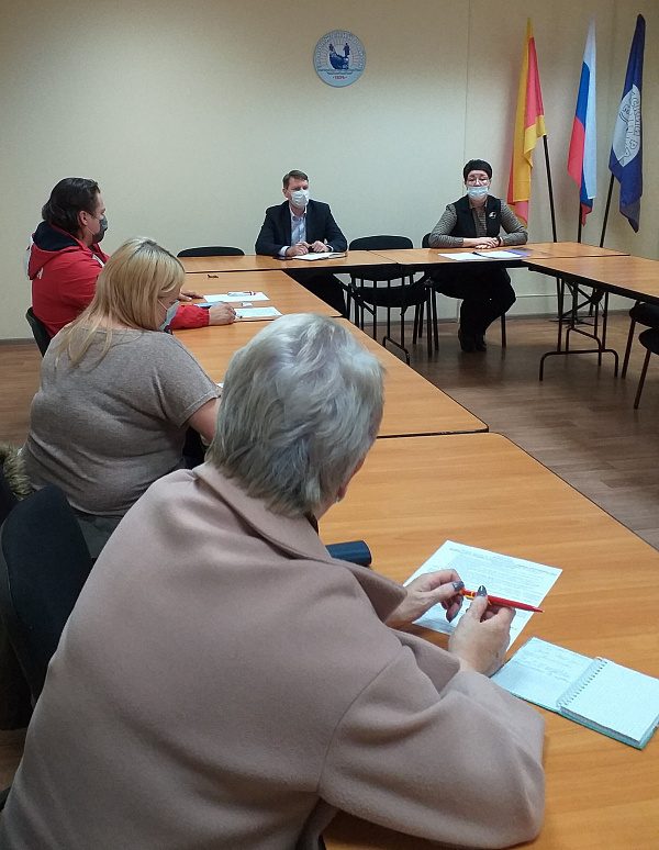 Состоялся семинар с руководителями инициативных групп, планирующих участвовать в Программе поддержки местных инициатив в 2021 году