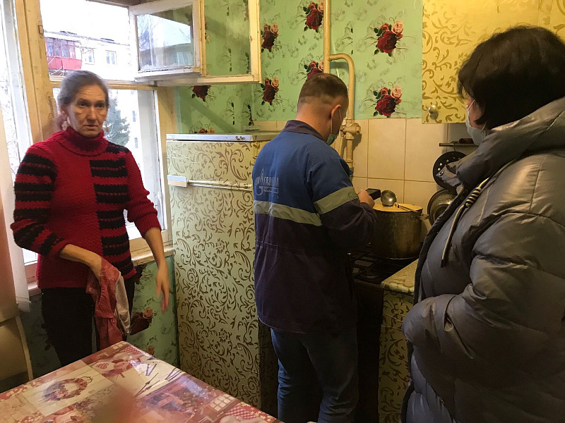 Проведено обследование семей, находящихся в социально опасном положении,