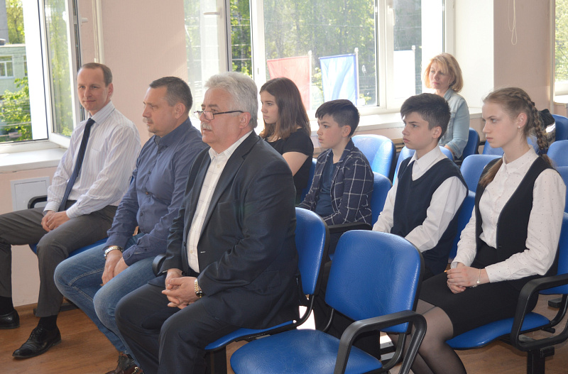 17 мая 2019 года в администрации Заволжского района в городе Твери состоялась Торжественная церемония вручения паспортов юным  гражданам  Российской Федерации 