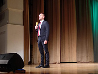            17 декабря 2019 года на сцене ДК «Металлист» состоялось праздничное мероприятие, посвященное встречи Нового 2020 года для актива ТОС Заволжского района в городе Твери.