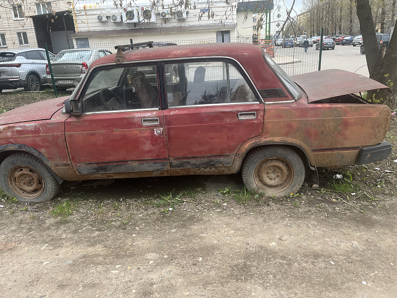 Сообщение об эвакуации транспортных средств с признаками брошенных (бесхозяйных)