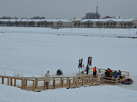 Более 2 тысяч тверичан приняли участие в крещенских купаниях