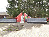 В Твери благоустраивают воинские захоронения и мемориалы