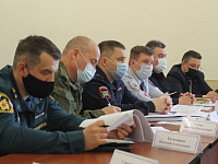  В администрации Твери обсудили вопросы безопасности в период майских праздников