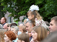 В тверских школах прошли торжественные линейки