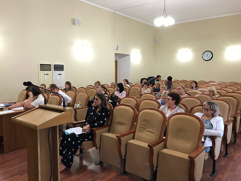 Совещание  с руководителями предприятий, организаций и учреждений района