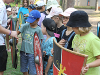В загородных лагерях Твери проходят патриотические мероприятия