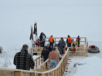 Более 2 тысяч тверичан приняли участие в крещенских купаниях