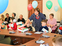 В администрации Центрального района в городе Твери состоялась культурно-развлекательная программа с юными жителями района