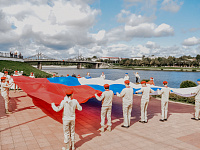 В Твери отметили День Государственного флага 