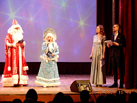 20 декабря 2021 года,  на сцене МБУ ДК «Затверецкий» прошло мероприятие Заволжского района в городе Твери, посвященное встрече Нового 2022 года.