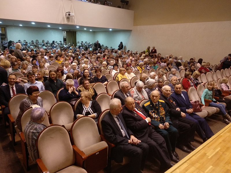            17 декабря 2019 года на сцене ДК «Металлист» состоялось праздничное мероприятие, посвященное встречи Нового 2020 года для актива ТОС Заволжского района в городе Твери.