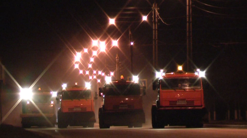 В Твери продолжается работа по уборке и вывозу снега