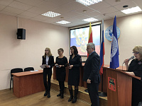 В здании администрации Заволжского района состоялась церемония вручения паспортов юным гражданам района.