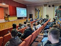 Учащиеся образовательных учреждений Пролетарского района посетили расположение 79 гвардейской реактивной артиллерийской Новозыбковской Краснознаменной орденов Суворова и Александра Невского бригады