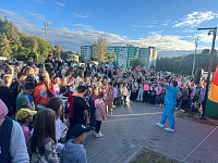 Открытие сквера на Молодежном бульваре