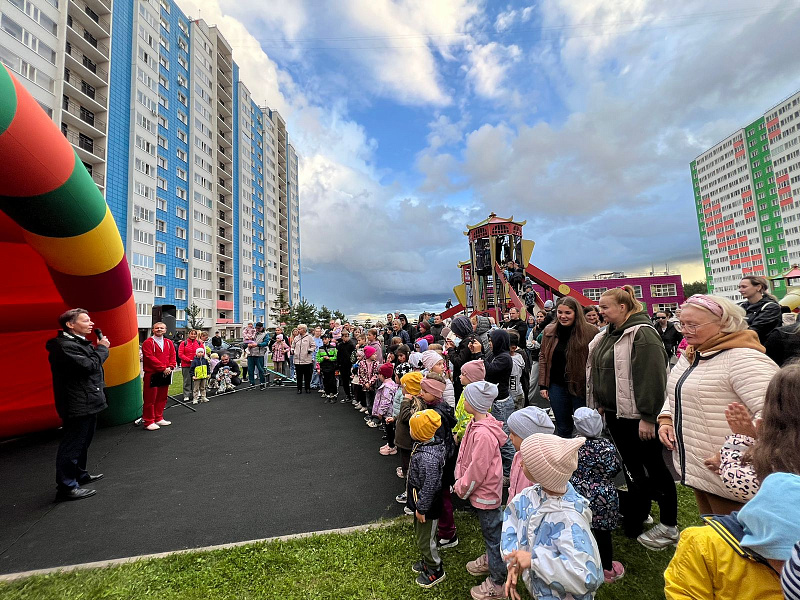Праздник Двора для жителей «Волга Лайф»