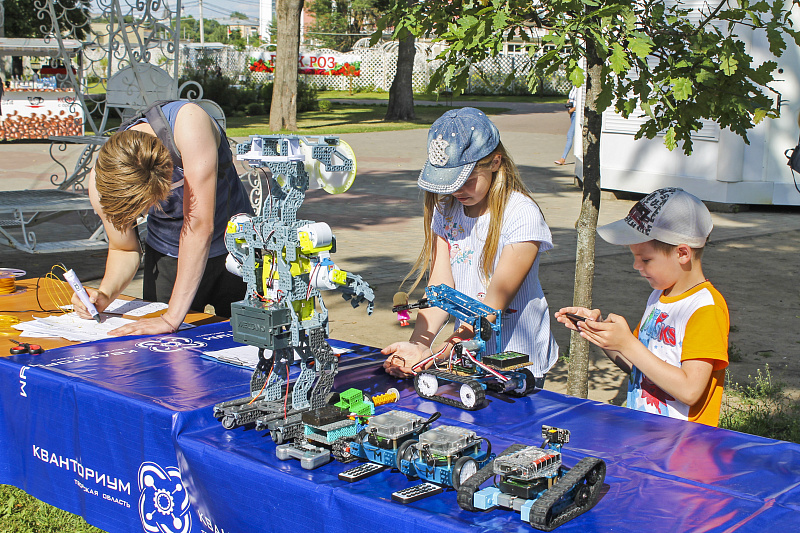 В тверском Горсаду праздновали День молодежи