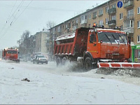В Твери продолжается работа по уборке и вывозу снега
