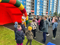 Праздник Двора для жителей «Волга Лайф»