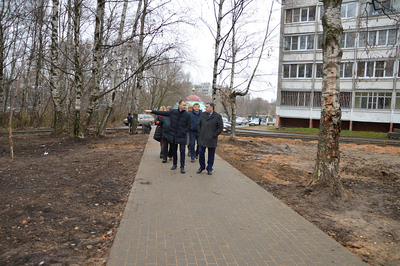 В Твери завершаются работы по благоустройству и подготовке к зиме