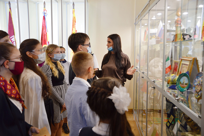 Тверские школьники получили персональные премии