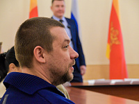 В Твери наградили победителей городского смотра-конкурса новогоднего оформления объектов потребительского рынка 