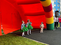 Праздник Двора для жителей «Волга Лайф»