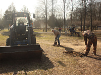 В Парке Победы готовятся к установке новой детской площадки