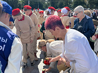 23 августа 2025 года состоялась церемония возложения цветов к Обелиску Победы посвященная 82-й годовщине разгрома немецко-фашистских войск в Курской битве